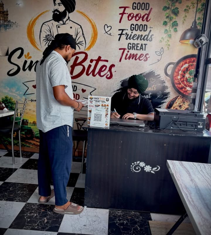 The intimate 32-seat dining room and hospitality experience at bitez.io